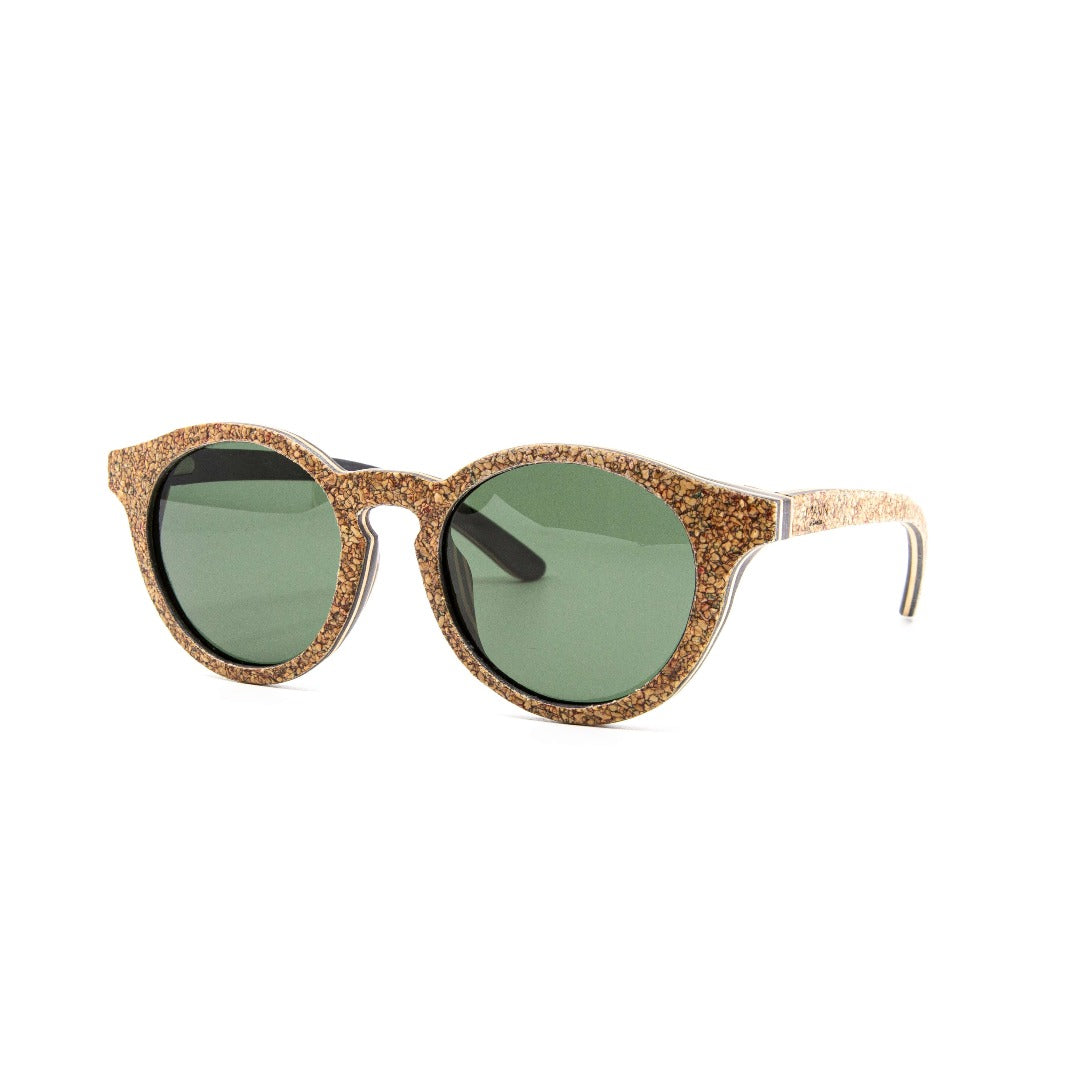 Ray-Ban solglasögon herr, polaroid solglasögon herr", och pilotglasögon herr, köpa solglasögon herr online, "bästa solglasögon för män 2024, och moderna herr solglasögon, Tidlösa solglasögon, Ekologiska solglasögon herr, Solglasögon med UV-skydd, Solglasögon för män