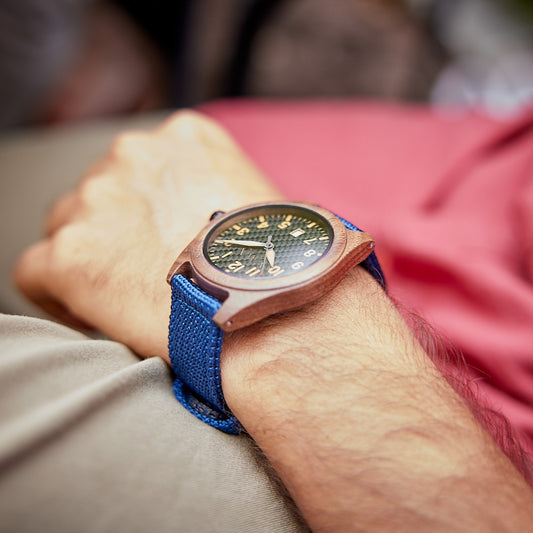 julklapp för honom, träklocka, herr klocka, present för honom, Unik julklapp man, Träklocka herr, Klocka i trä