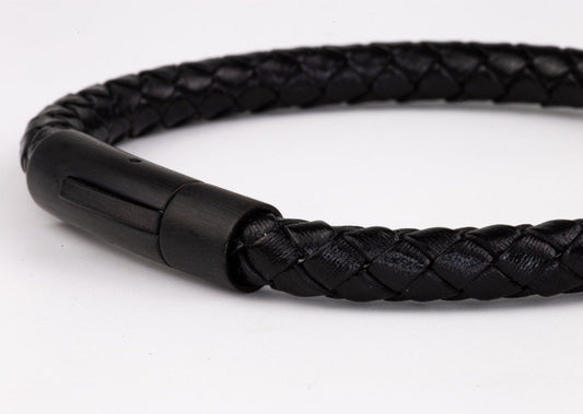 svart läderarmband herr Vanstad - MAVN Of Sweden, armband, herrarmband, läderarmband, stilrent armband, mode, accessoarer, presentbox, leverans, fri frakt, fri retur